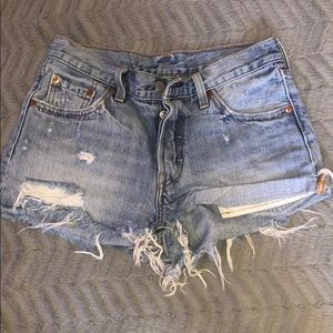 Levi’s 501 Mid Rise Light Wash Shorts